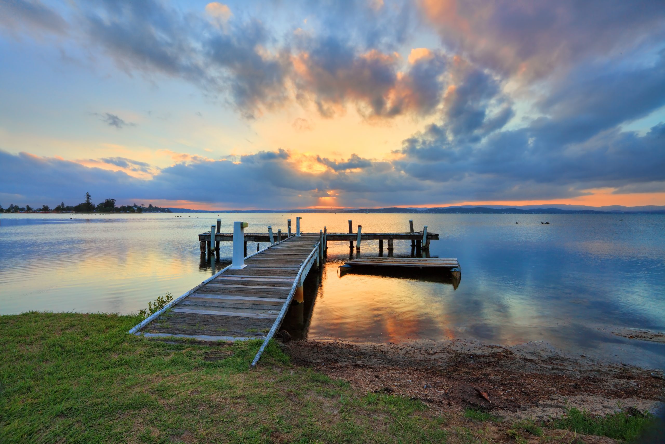 Sunset at Squids Ink Jetty, Belmont on Lake Macquarie in Australia.